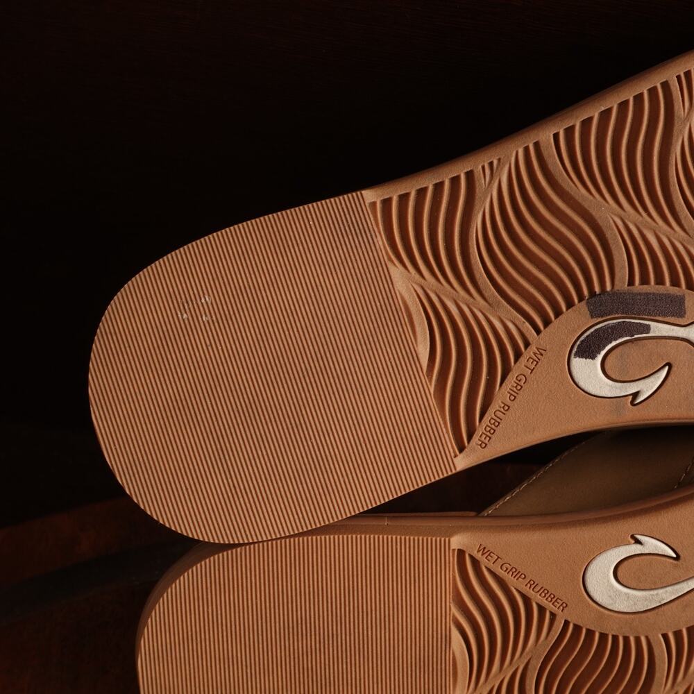 OluKai Sandals WMS SZ 6 Brown La'i Slide Slip On Shoes Coastal Comfort Vacation - Picture 11 of 12